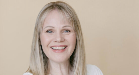 Alison Arnot